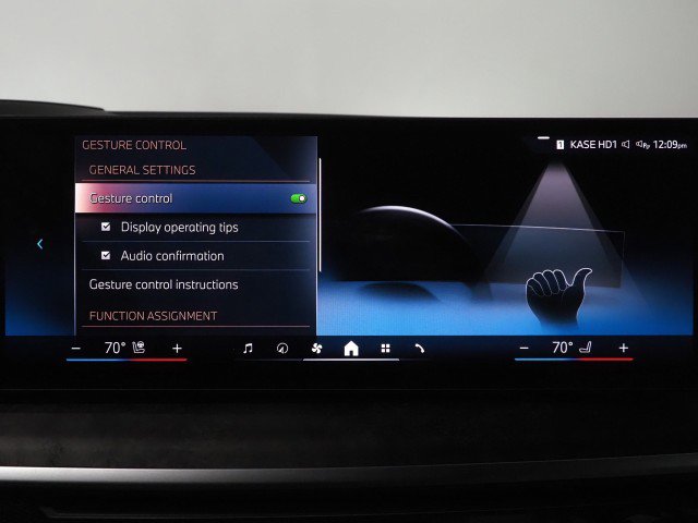 Used 2024 BMW X7 xDrive40i image 54