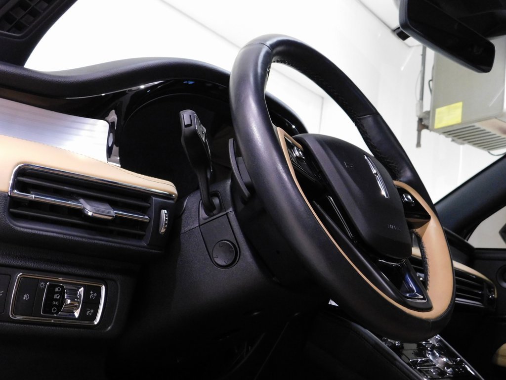 Used 2021 Lincoln Corsair Reserve image 34