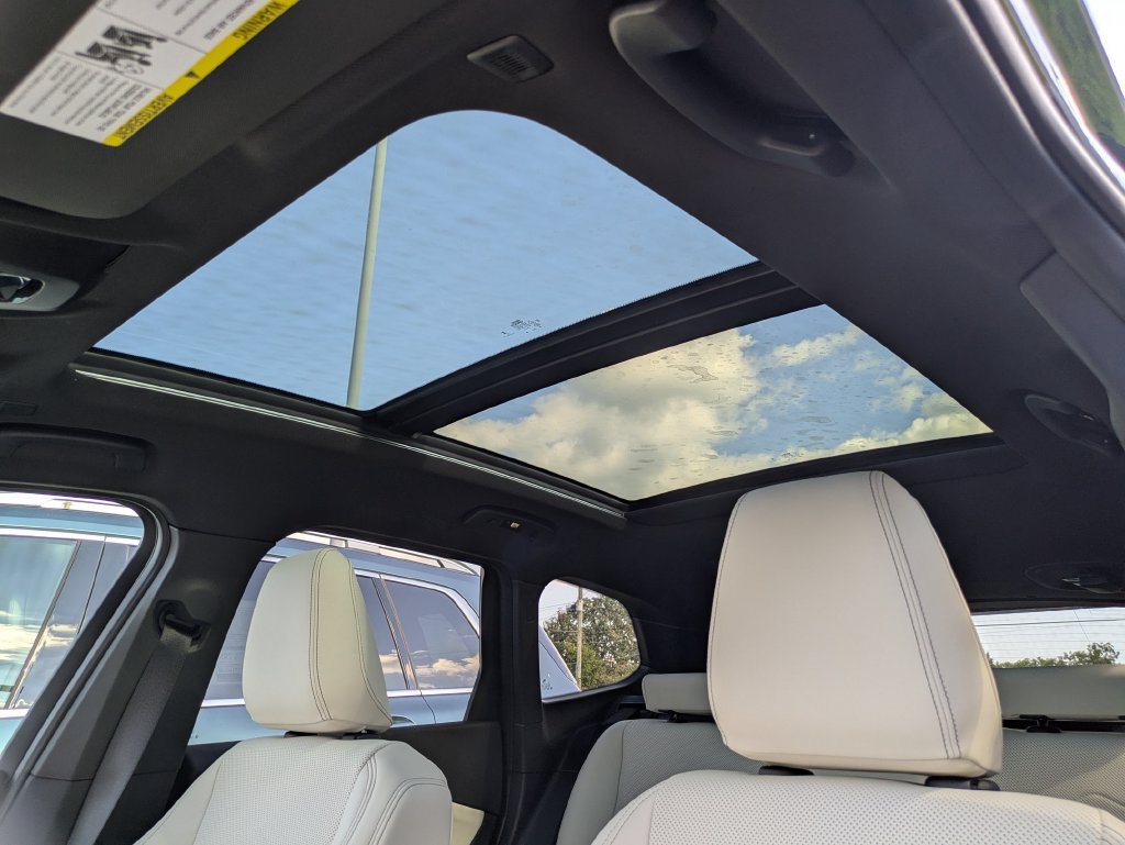 New 2027 BMW X1 xDrive28i AWD/4WD image 12