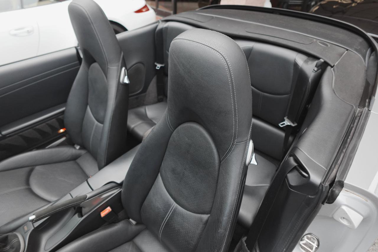 Used 2008 Porsche 911 Carrera RWD image 14