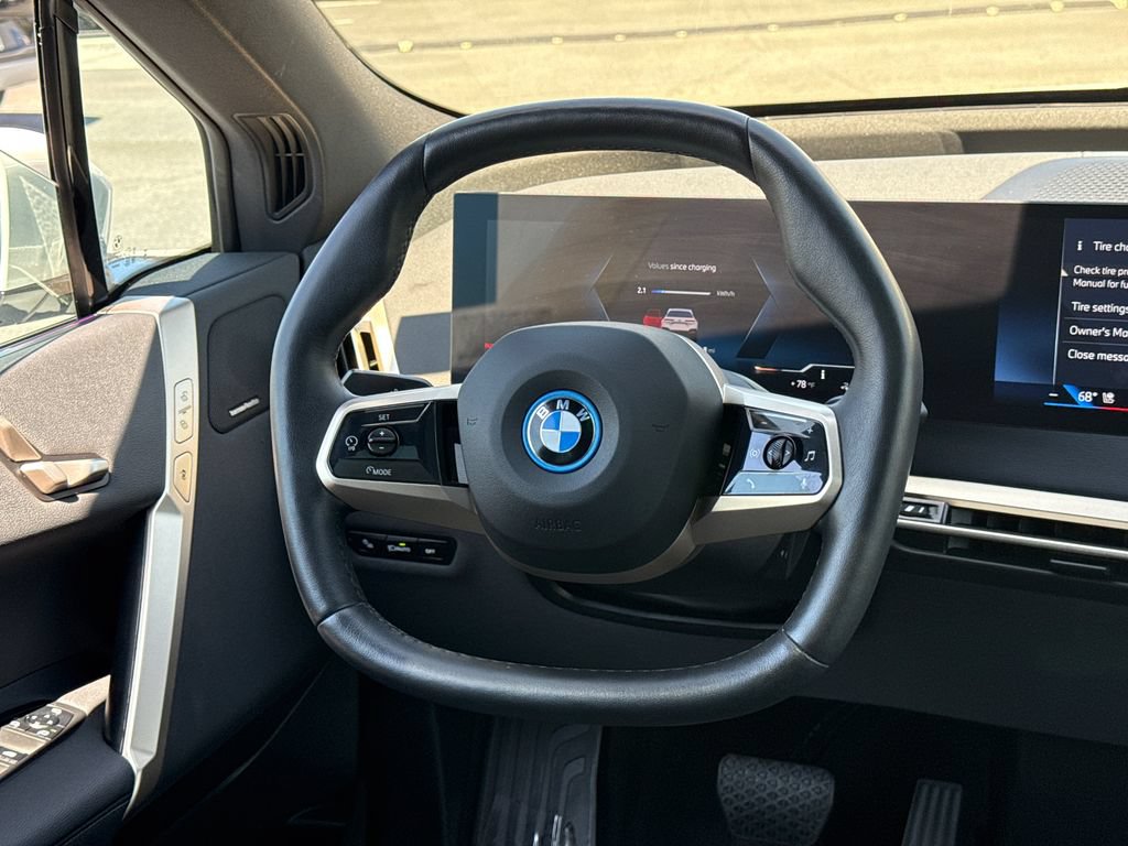 Certified 2025 BMW iX xDrive50 w/ Convenience Package AWD/4WD image 21
