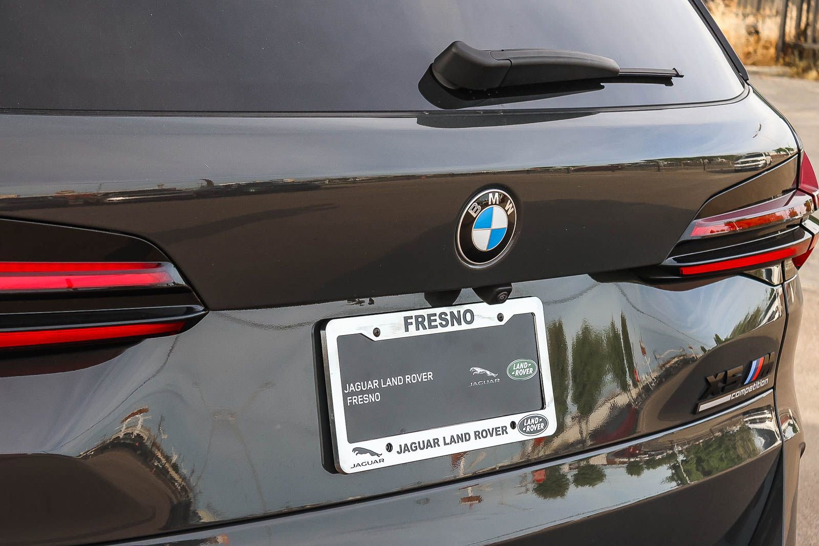 Used 2025 BMW X5 M Competition w/ Executive Package image 12