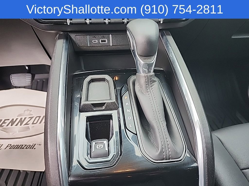 Used 2024 GMC Canyon Elevation w/ Elevation Premium Package image 8