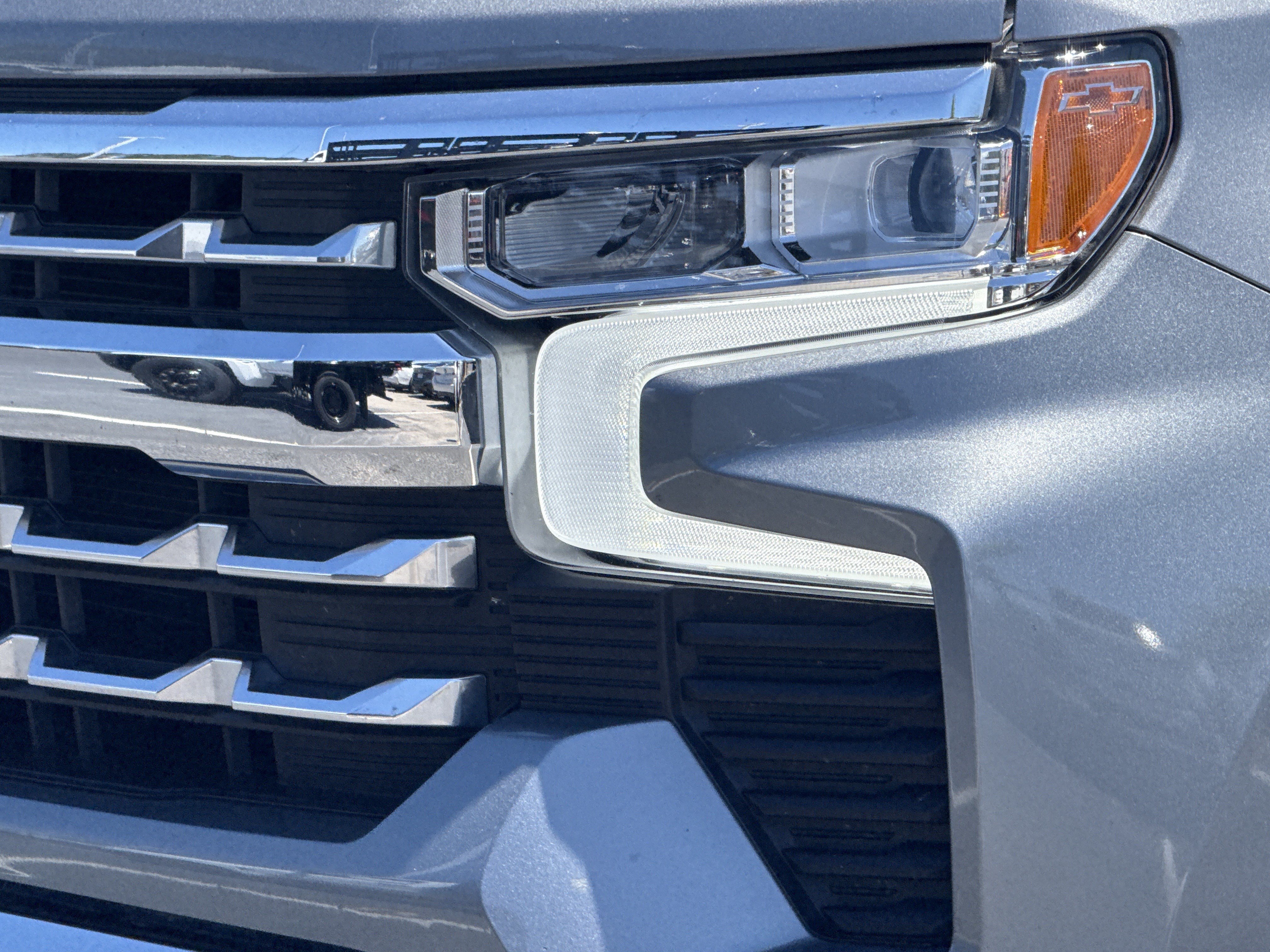 Used 2023 Chevrolet Silverado 1500 LTZ w/ Technology Package AWD/4WD image 10