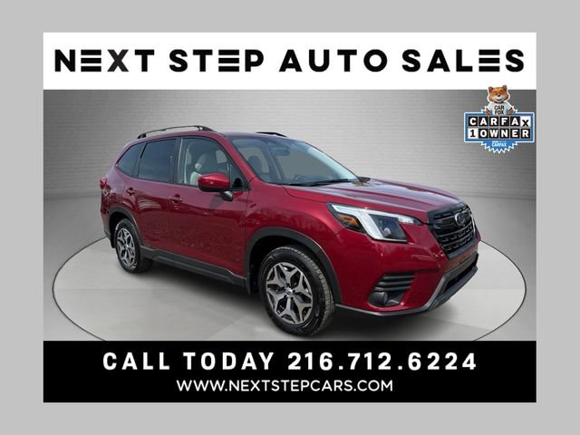 Used 2024 Subaru Forester Premium AWD/4WD image 1