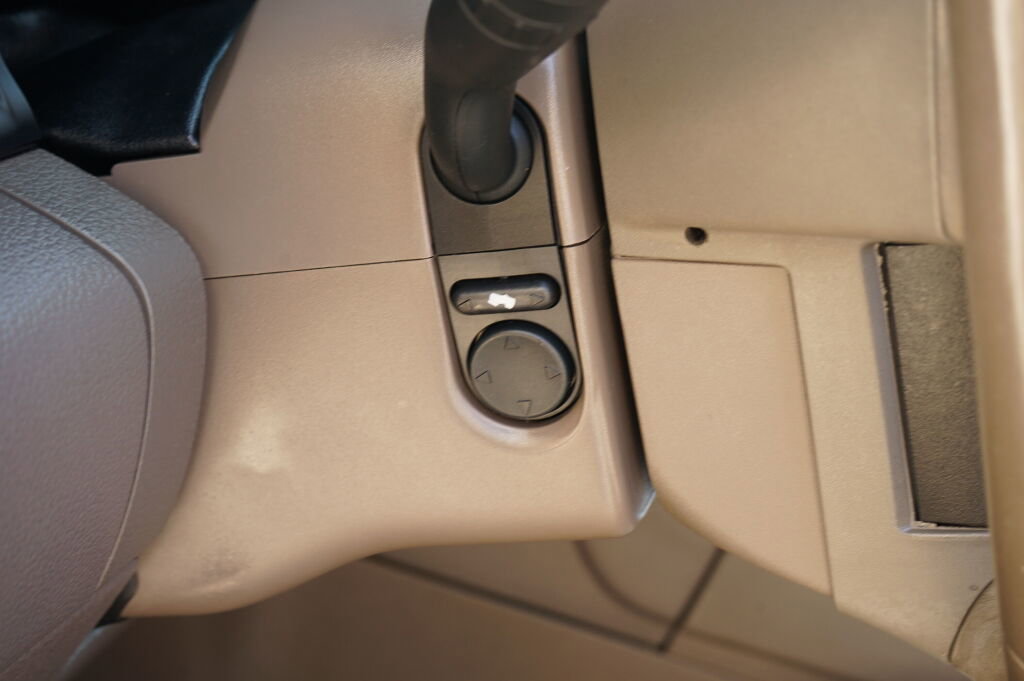 Used 2016 Lincoln Navigator Select AWD/4WD image 20