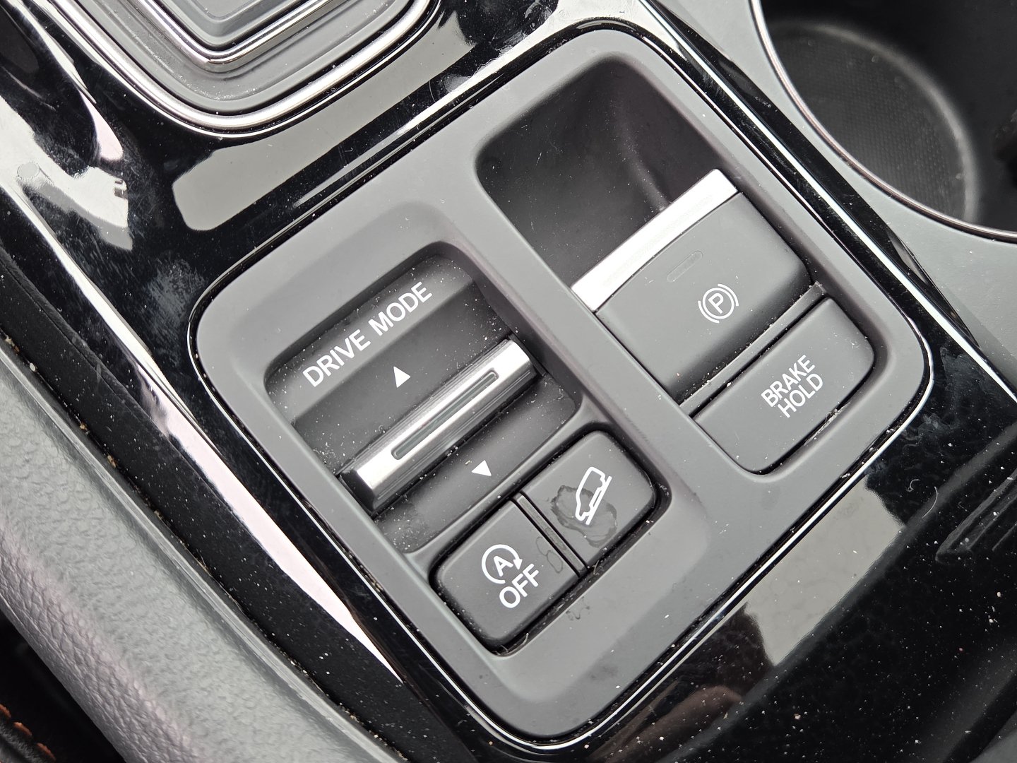 Used 2025 Honda Pilot TrailSport image 31