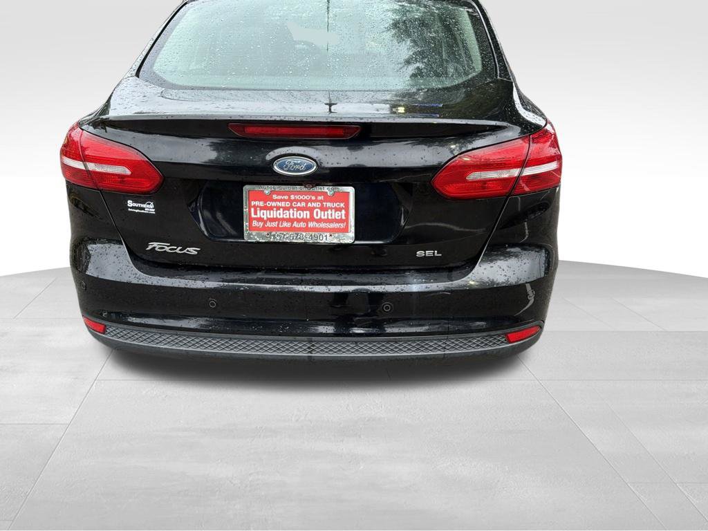 Used 2017 Ford Focus SEL FWD image 9