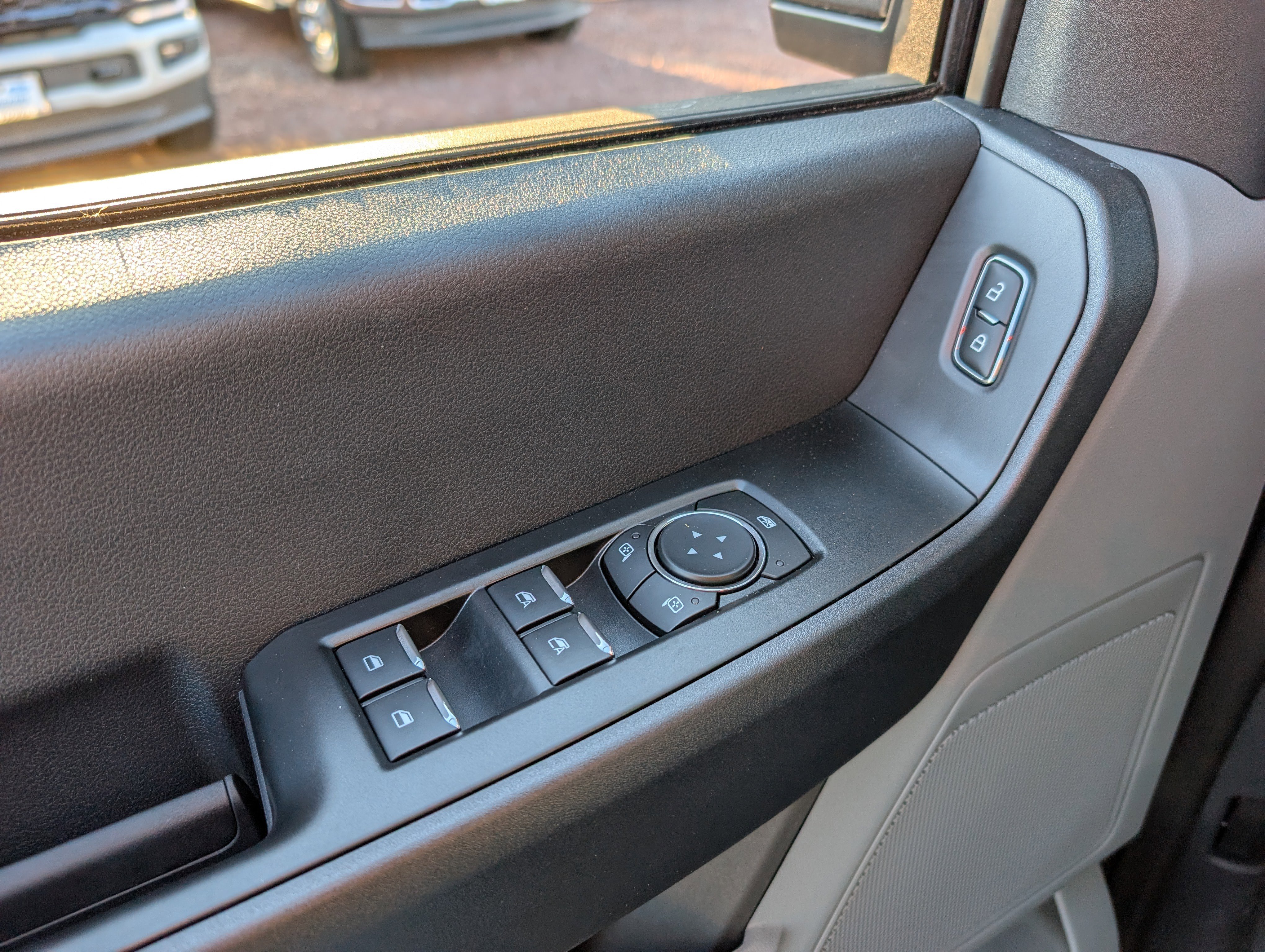 New 2026 Ford F250 XL w/ XL Chrome Package image 14