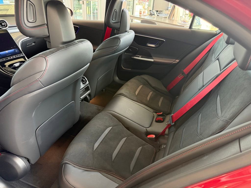 Used 2025 Mercedes-Benz C 43 AMG 4MATIC Sedan image 15