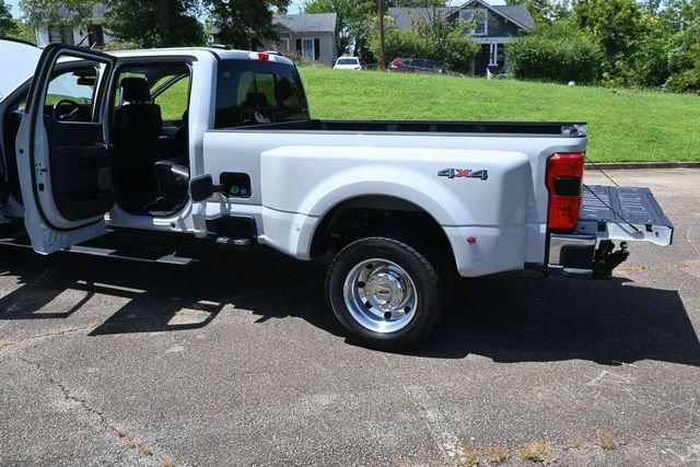 Certified 2025 Ford F450 Lariat w/ Lariat Ultimate Package AWD/4WD image 51