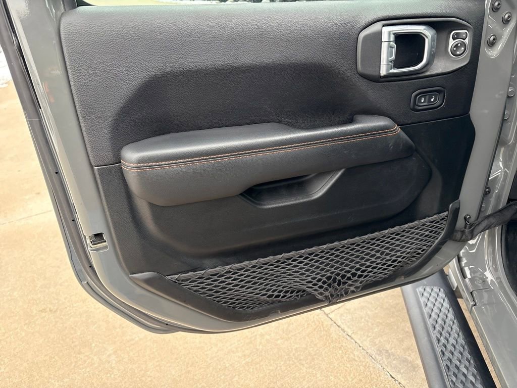 Used 2021 Jeep Gladiator Mojave image 13