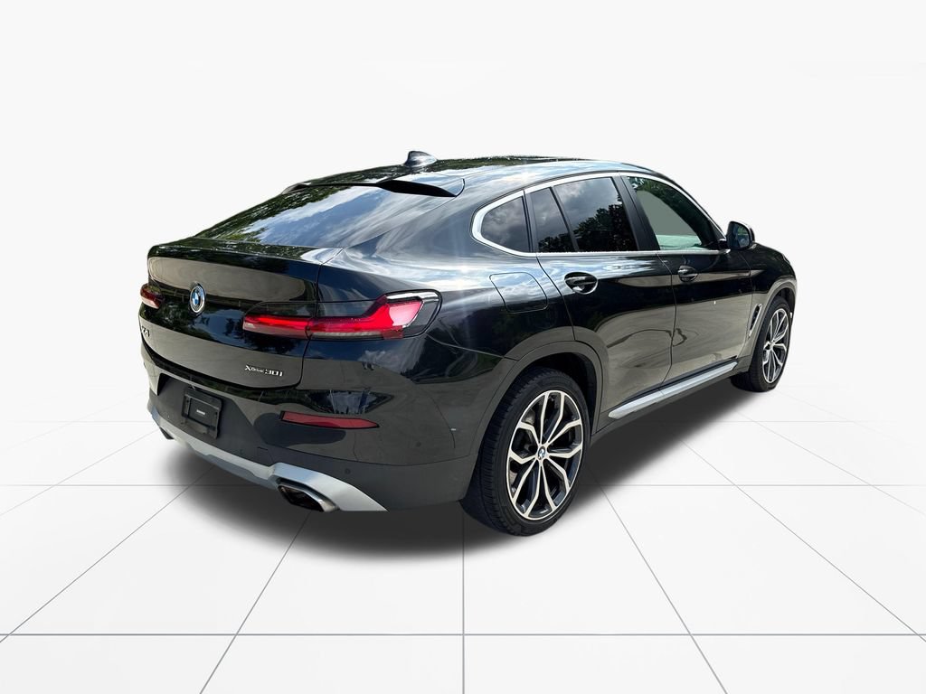 Used 2022 BMW X4 xDrive30i w/ Premium Package 2 AWD/4WD image 8