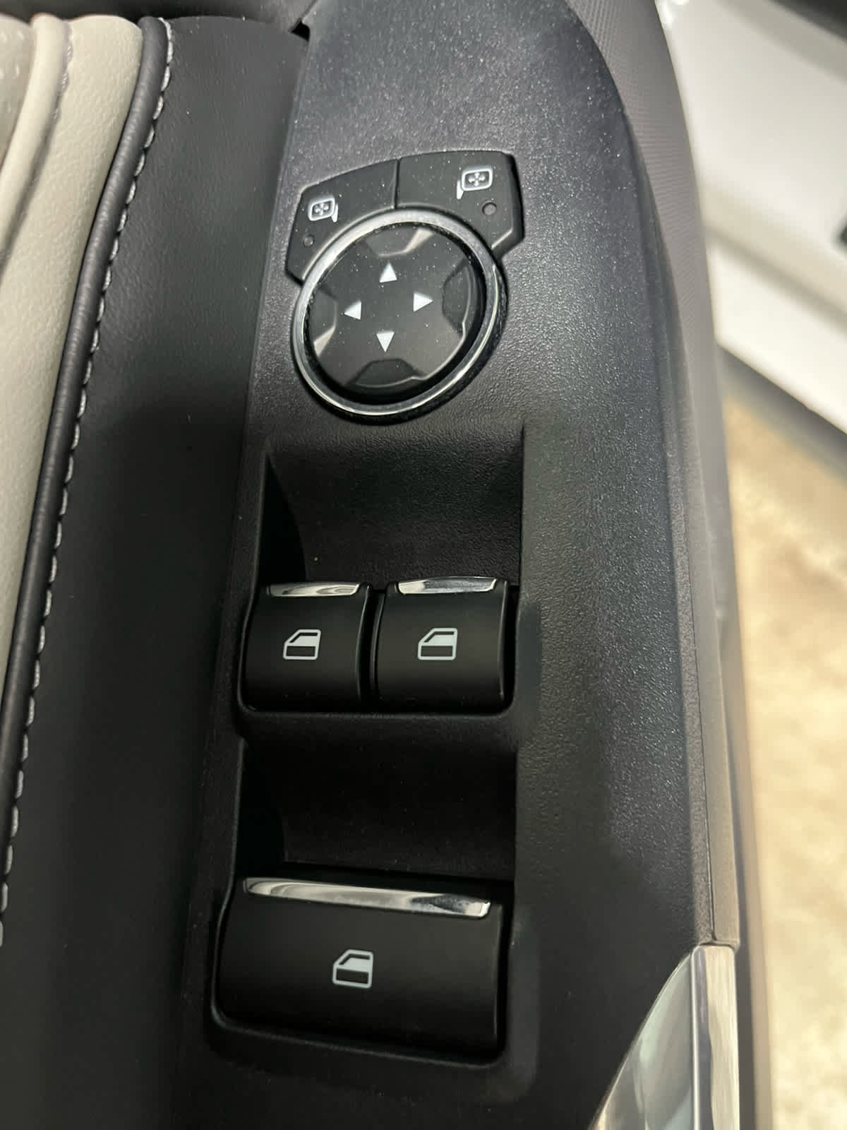 Used 2025 Ford Mustang GT Premium image 22