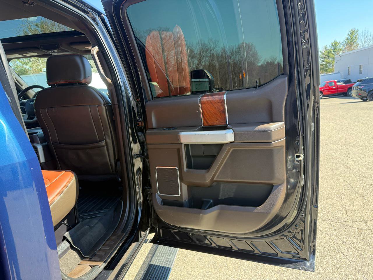 Used 2019 Ford F250 King Ranch w/ King Ranch Ultimate Package image 32