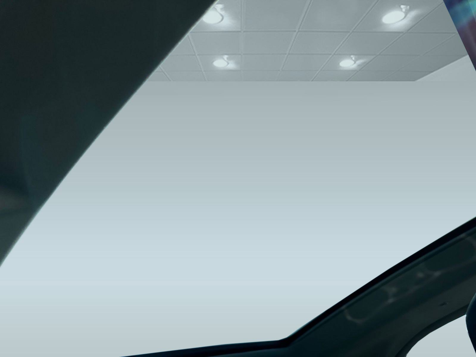 Used 2020 Land Rover Discovery Sport SE image 12