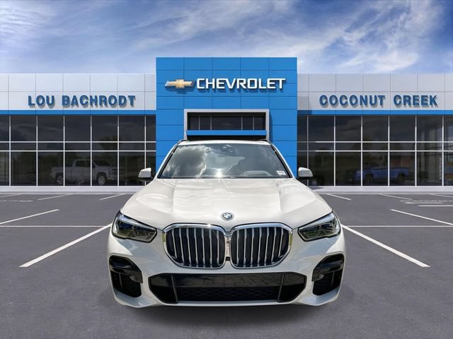 Used 2022 BMW X5 xDrive45e w/ M Sport Package AWD/4WD image 3