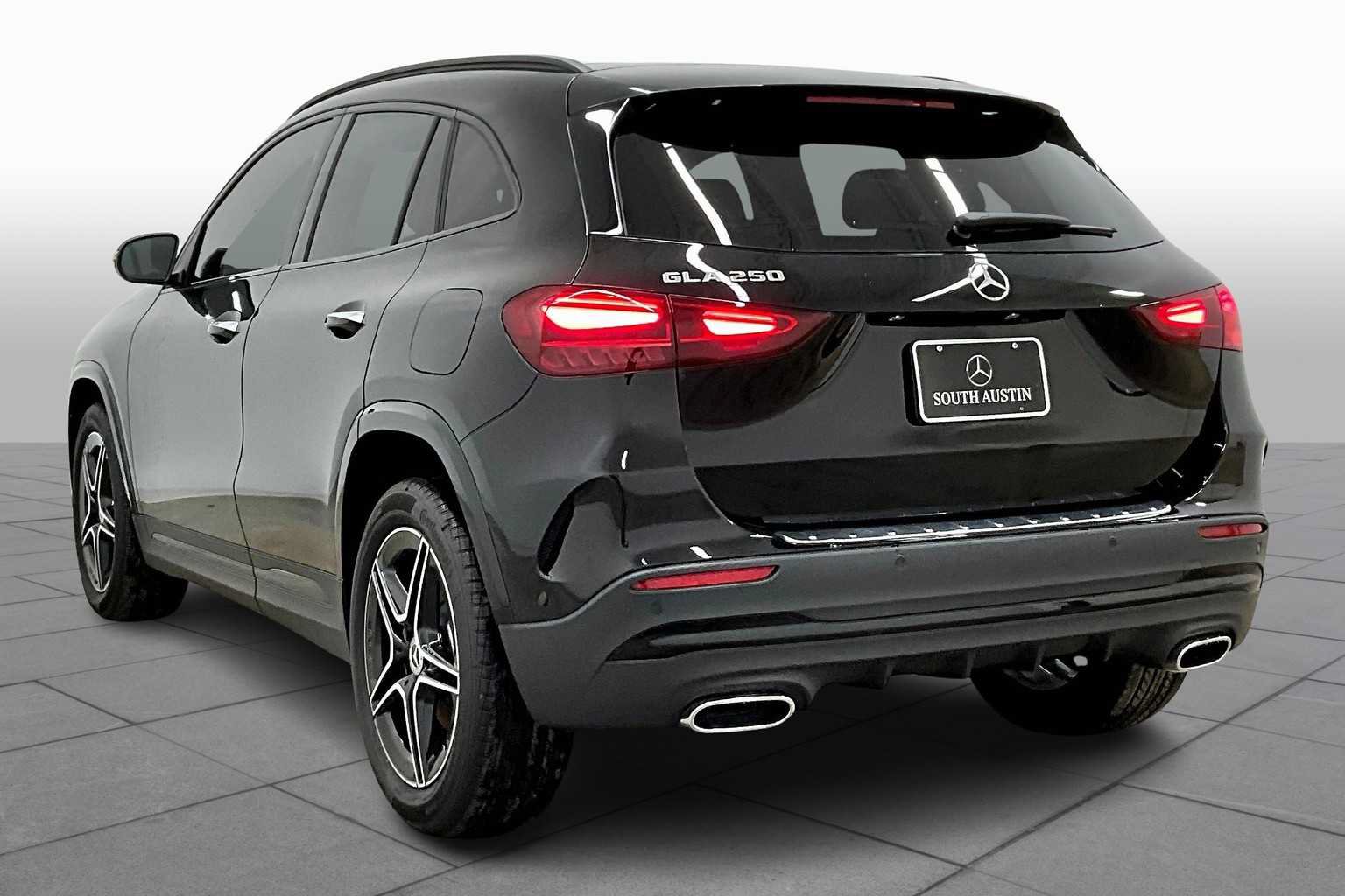 New 2025 Mercedes-Benz GLA 250 image 12