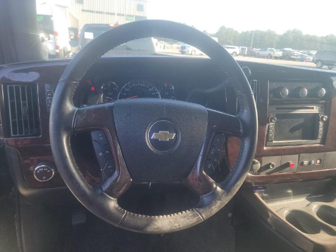 Used 2012 Chevrolet Express 1500 AWD image 13