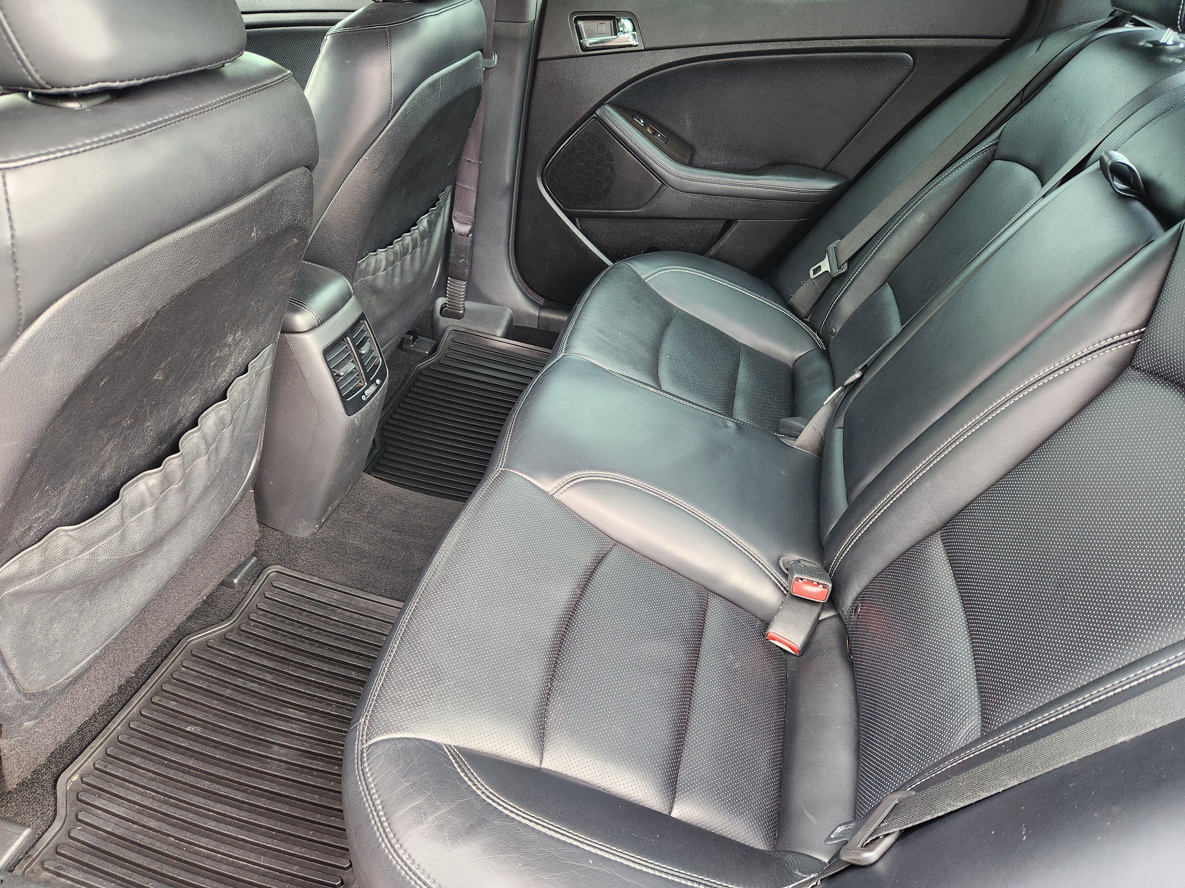 Used 2013 Kia Optima SX w/ Limited Pkg image 32