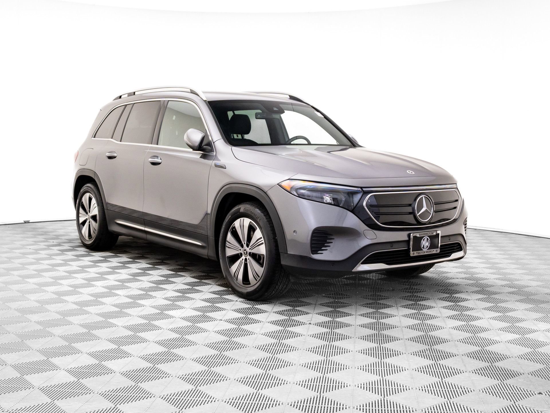 Certified 2023 Mercedes-Benz EQB 250+ w/ Exclusive Package image 8
