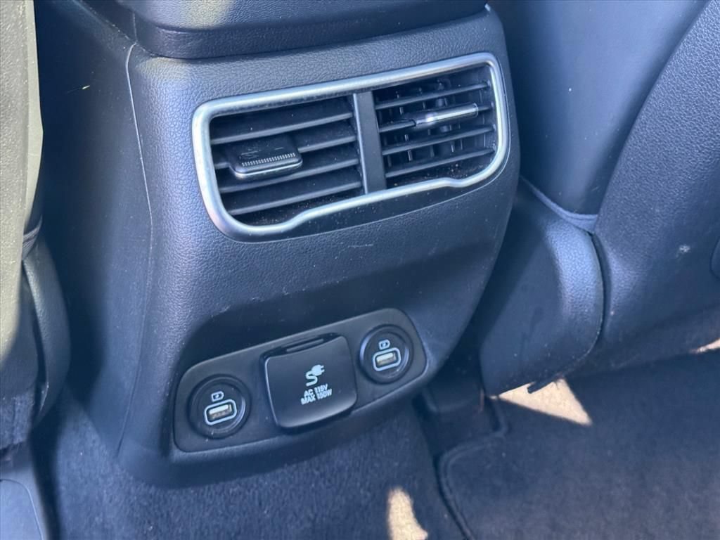 Used 2023 Hyundai Santa Fe Calligraphy FWD image 13