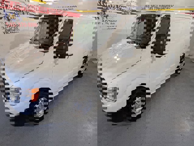 Used 2021 Nissan NV 2500 S image 3
