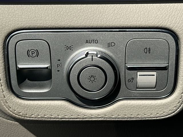 Used 2020 Mercedes-Benz GLE 350 w/ AMG Line Exterior image 33