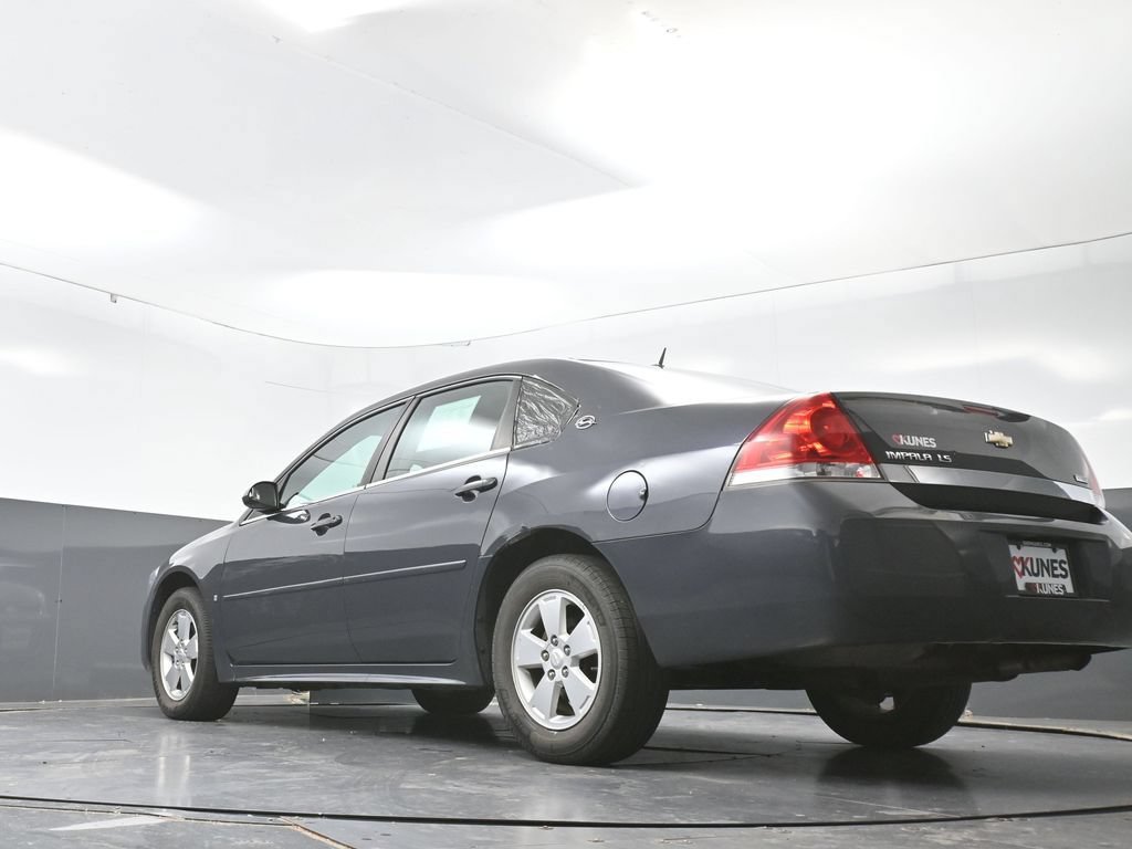 Used 2009 Chevrolet Impala LS FWD image 48