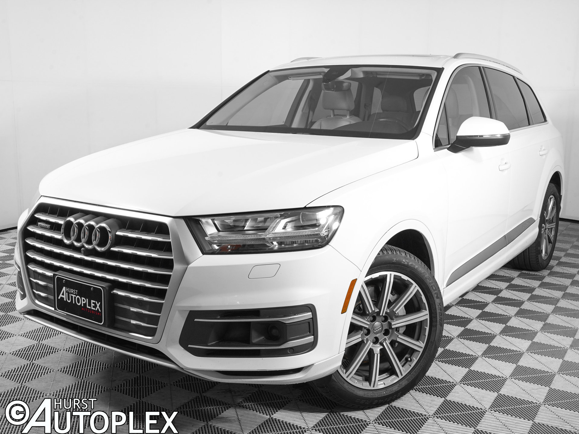 Used 2017 Audi Q7 3.0T Premium Plus AWD/4WD image 1