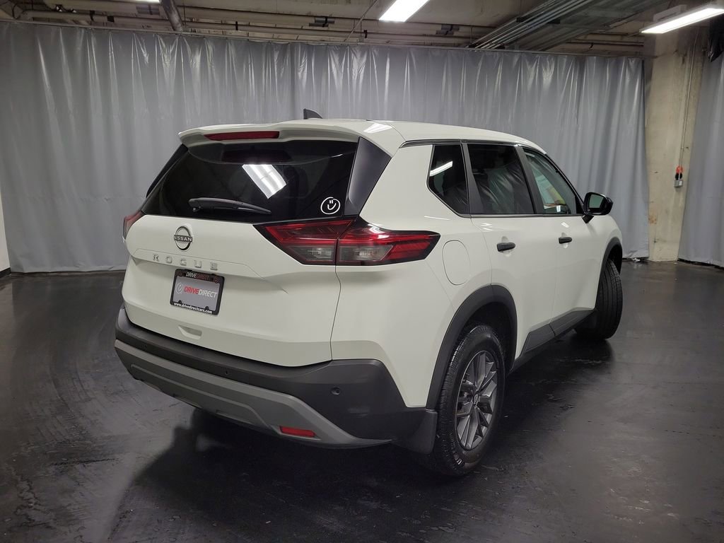 Used 2023 Nissan Rogue S FWD image 8