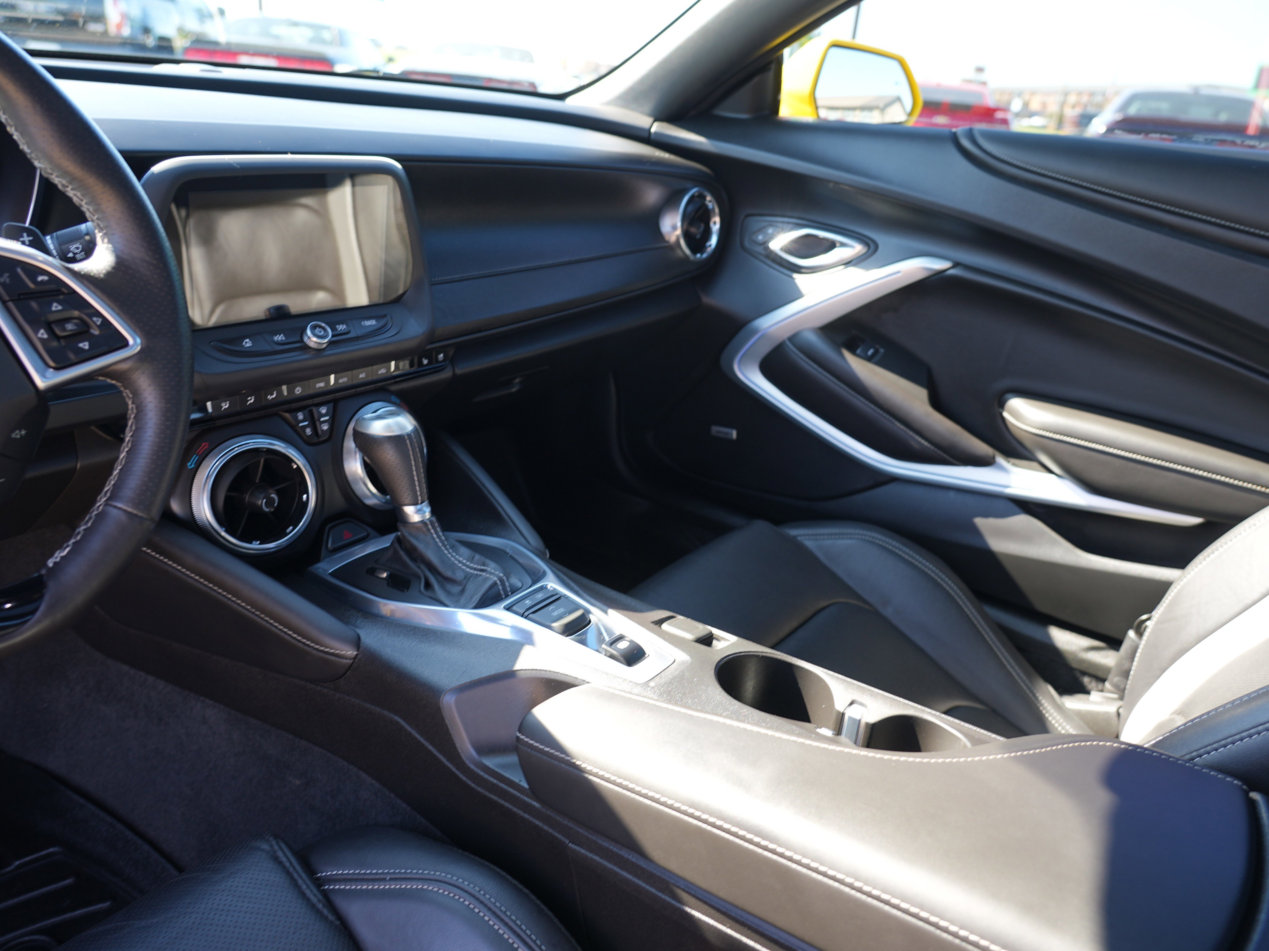 Used 2017 Chevrolet Camaro SS RWD image 17