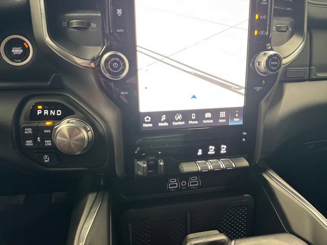 New 2026 RAM 1500 Laramie AWD/4WD image 3