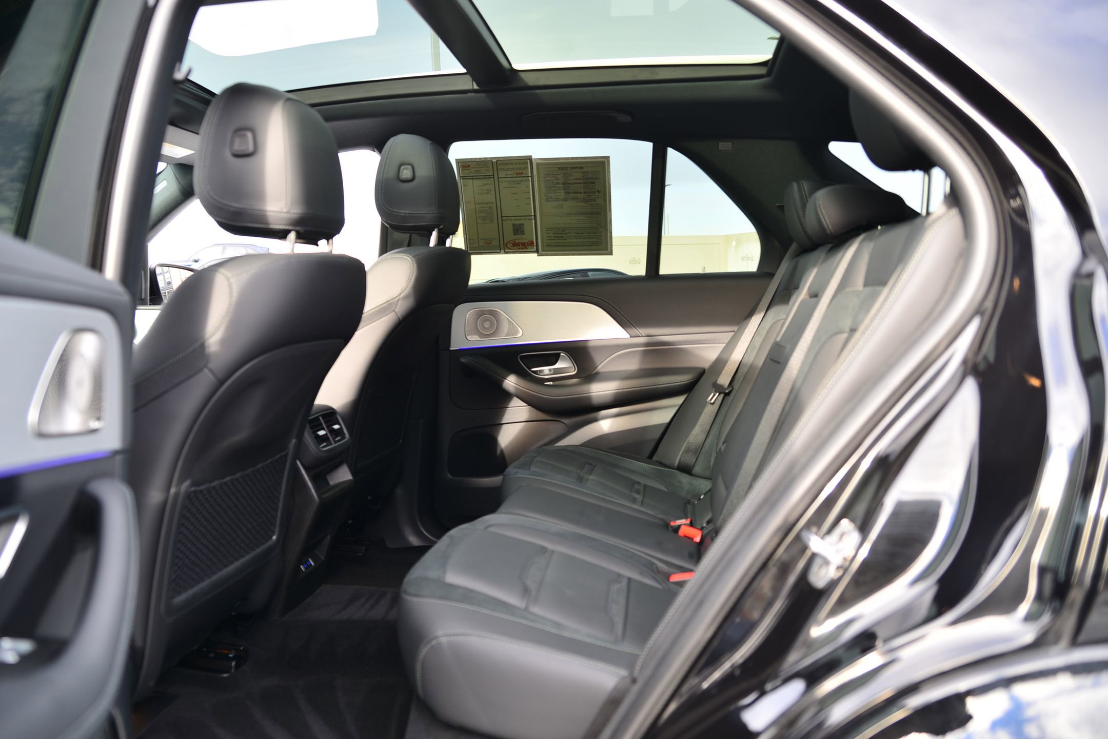 Used 2025 Mercedes-Benz GLE 53 AMG 4MATIC image 14