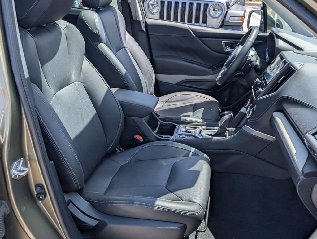 Certified 2023 Subaru Forester Limited image 18
