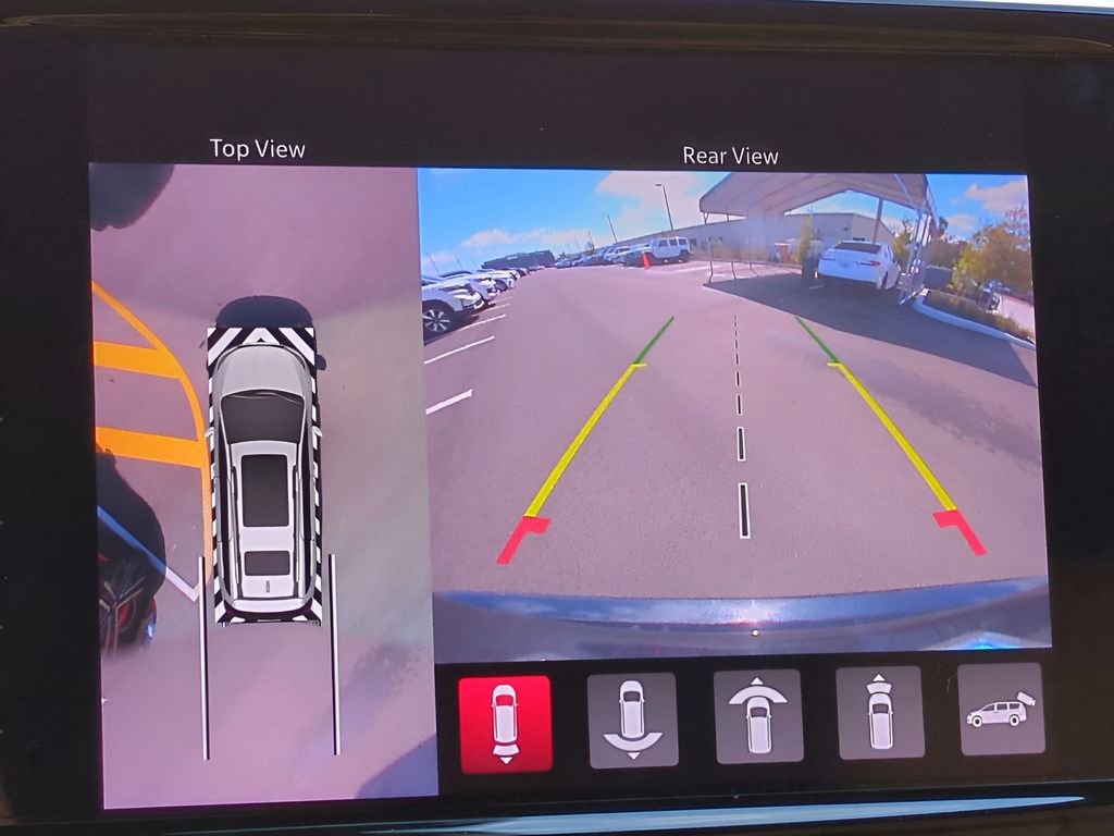 Used 2022 Chrysler Pacifica Pinnacle image 21