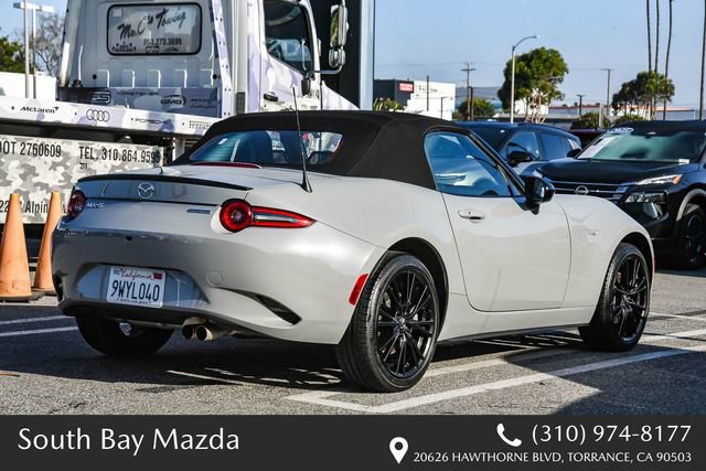 Certified 2025 MAZDA MX-5 Miata Club RWD image 6