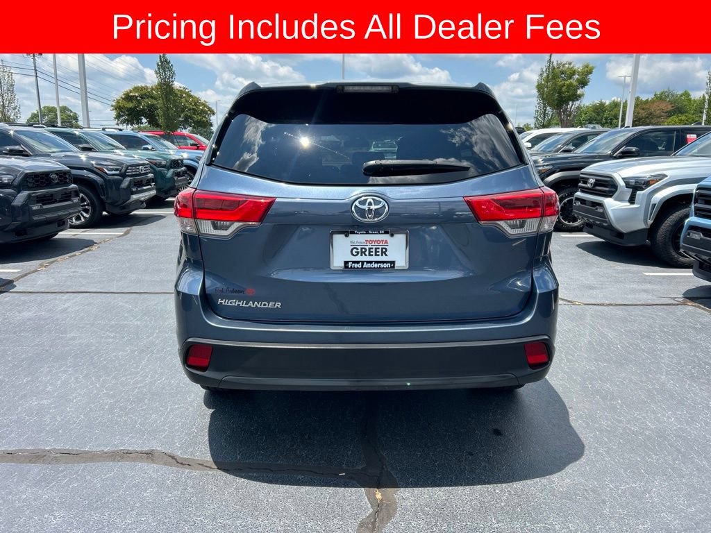 Used 2019 Toyota Highlander LE FWD image 17