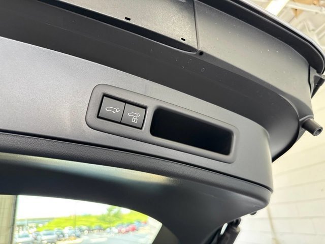 New 2026 Lexus UX 300h AWD image 11