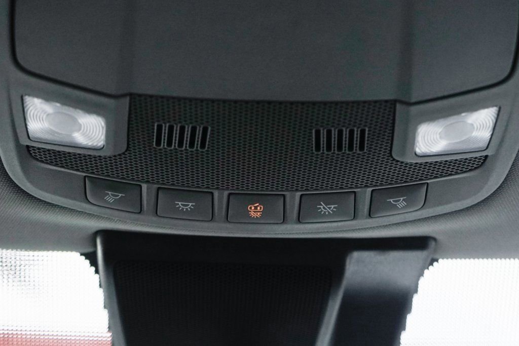 Used 2020 Ford F550 4x4 Crew Cab Super Duty image 26