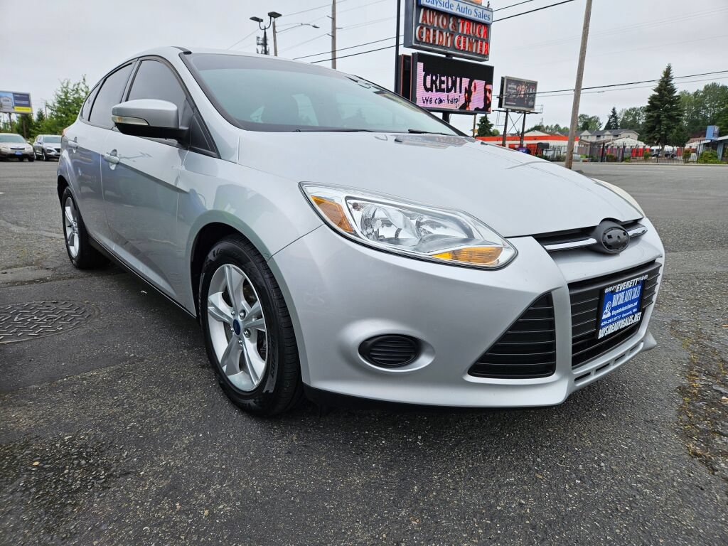 Used 2013 Ford Focus SE FWD image 6