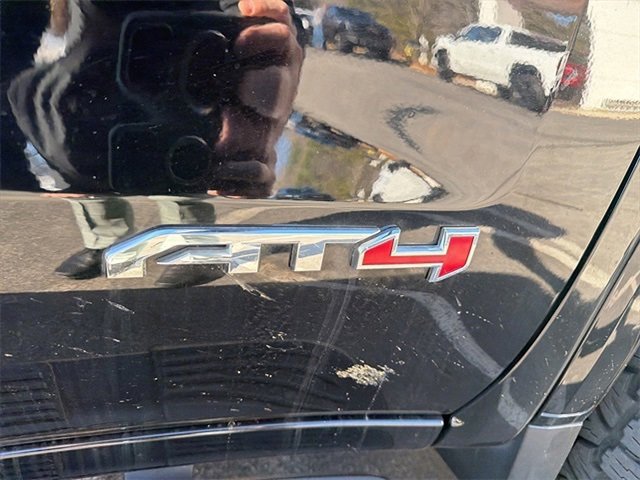 Used 2019 GMC Sierra 1500 AT4 w/ AT4 Premium Package image 7