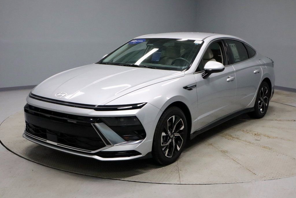 Certified 2024 Hyundai Sonata SEL image 6