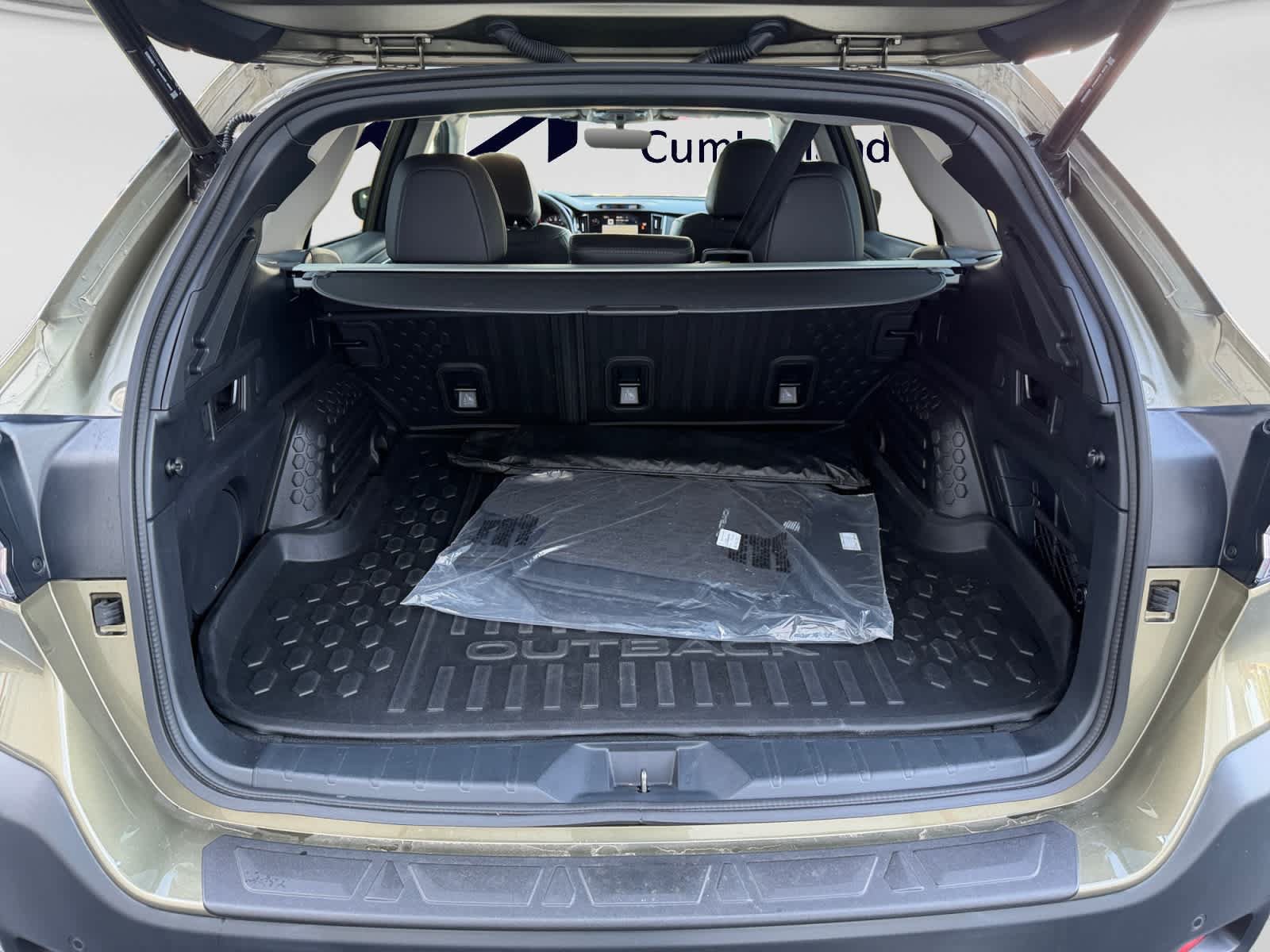 Used 2024 Subaru Outback Limited AWD/4WD image 18