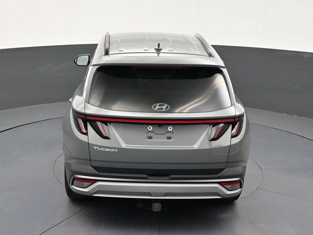 Used 2025 Hyundai Tucson SEL FWD image 16