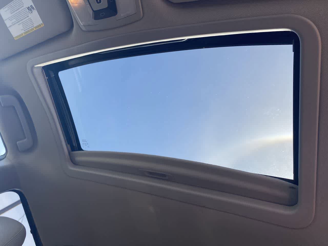 Certified 2018 Toyota Sienna XLE FWD image 21
