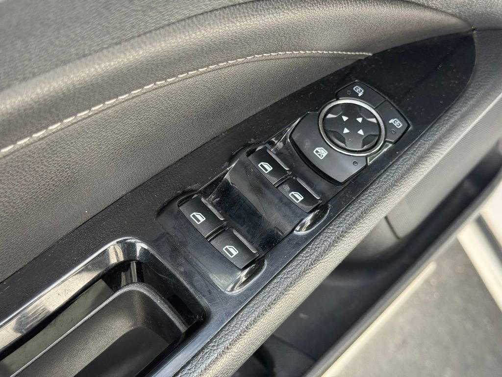 Used 2013 Ford Fusion Titanium w/ Titanium Driver Assist Pkg FWD image 10