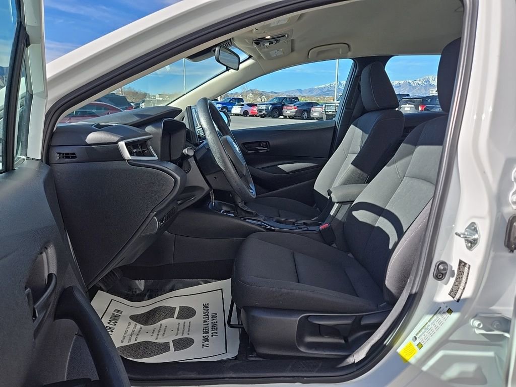 Used 2024 Toyota Corolla LE image 14