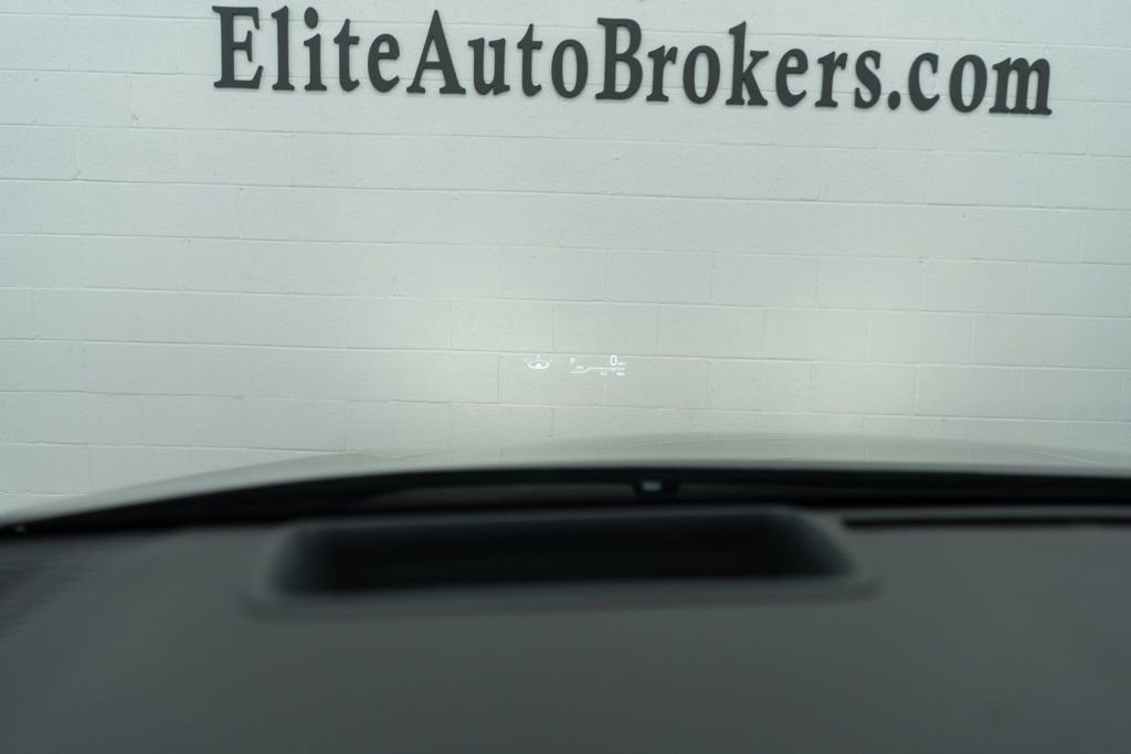 Used 2021 Toyota Venza Limited w/ Advanced Technology Package AWD/4WD image 18