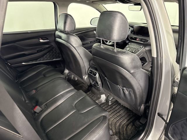 Used 2022 Hyundai Santa Fe Limited image 16